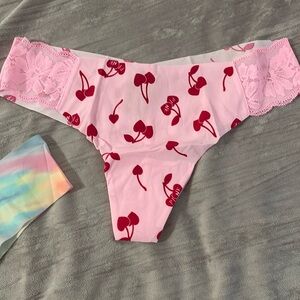 Pink VS | thong cherry hearts